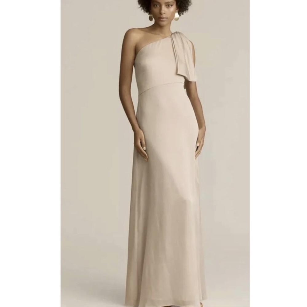 Sachin + Babi Chelsea One Shoulder Bow Gown size 10 in Champagne